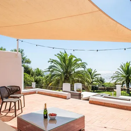 Villa 8Br, Sea Views, Walk To The Beach, Pool Villa