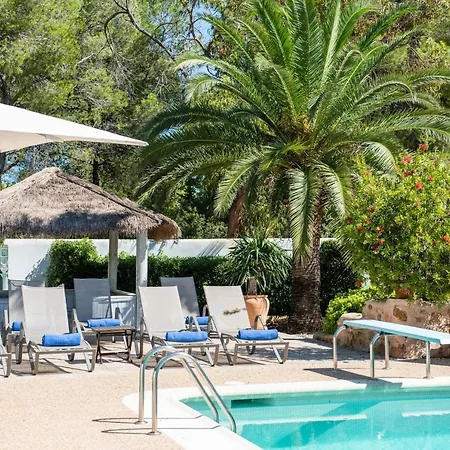 Villa 8Br, Sea Views, Walk To The Beach, Pool Villa