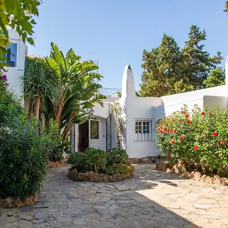 Villa 8Br, Sea Views, Walk To The Beach, Pool Villa *