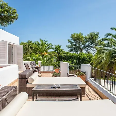 8br, Sea Views, Walk To The Beach, Pool * Санта-Эулалия-дель-Рио