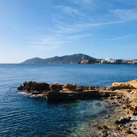 8br, Sea Views, Walk To The Beach, Pool Вилла Санта-Эулалия-дель-Рио